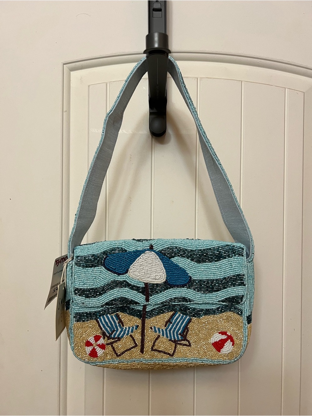 VIRAL TIK TOK Beaded Beach Scene Shoulder Bag in Light Blue